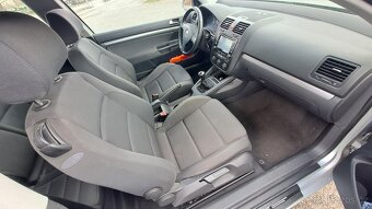 Volkswagen Golf 2.0 TDI Comfort - 7