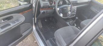 Ford Galaxy - 7