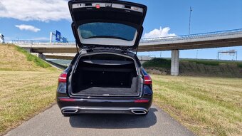 Mercedes-Benz Třídy E, 200 D, Servisováno, TOP STAV - 7
