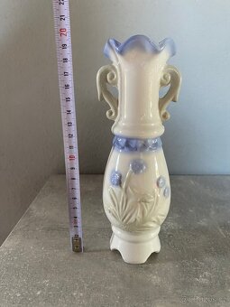 Porcelánová váza - 7
