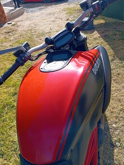 Ducati Diavel - 7