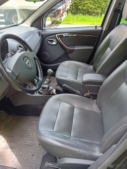 Dacia Duster 1,6i, 4x4 - 7