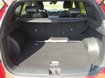 Hyundai Tucson N-line 2023, manuál, červený, 14500km,Stav n - 7