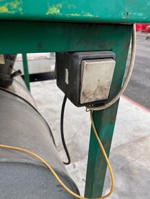 Průmyslový mycí stůl - 7