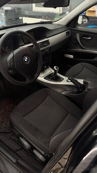 BMW 325i / 2006 / manuál / 160kw / sedan - 7