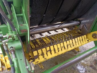Lis na balíky John Deere 550 - 7