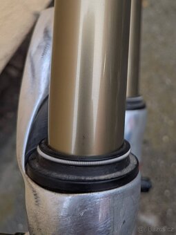 26" vidlice Marzocchi Z2 X-Fly 2000 - 7