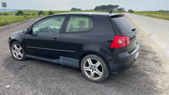 Volkswagen Golf V 2.0 TDI 103kW, r. 2004, STK 9/2026 - 7