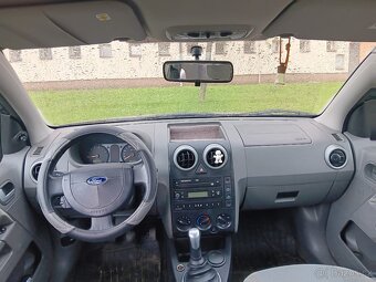 Ford Fusion - 7