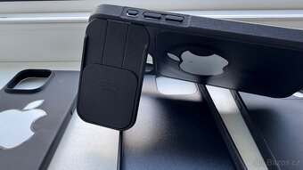 Apple iPhone 15 Pro Max - 7