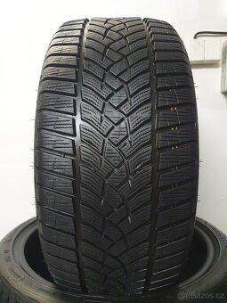 4x -- 225/40 R18 Zimní pneu Goodyear UltraGrip Performance + - 7