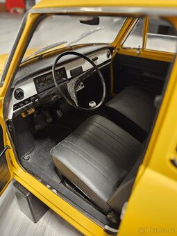 Škoda 100 Deagostini 1:8 - 7