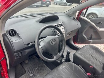 TOYOTA YARIS 1.0, r. 2009 – klimatizace, STK do 4/2026 - 7