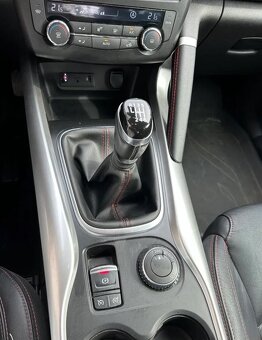 Renault Kadjar 1.6 dCi Energy Night&Day 4x4 - 7