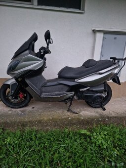 Kymco X citing 300 i - 7
