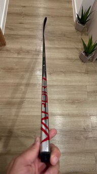 ✅ ĽAVÁ - BAUER VAPOR LEAGUE 2025 - 164 CM - P28 - 77 FLEX ✅ - 7