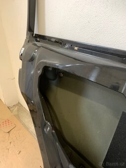 Ford Fusion, LZ dveře - 7