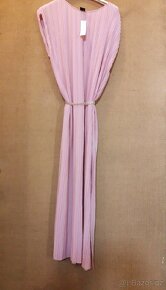 Dlouhé letní společenské šaty. - 7