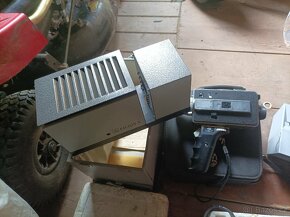 Stará kamera,foto blesky aj. - 7