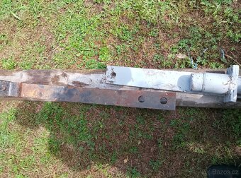 Závěs spodní na traktor - 7