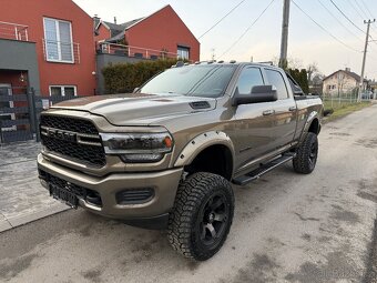 DODGE RAM 2500 HEMI LPG  ROUGH COUNTRY - 7