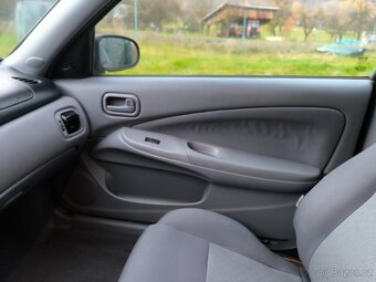 Nissan Almera - 7