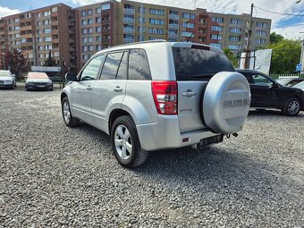 Suzuki Grand Vitara,1.9DDiS,95KW,4x4,KEYLESS,VÝHŘEV,9/2010 - 7