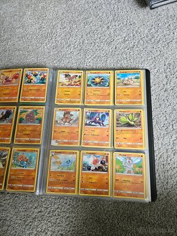 Album plne pokemon karet - 7