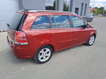 OPEL ZAFIRA 2.2i benzín 114kW, r.06, 7 míst, TOP VÝBAVA - 7