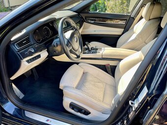 BMW 750d xDrive M-packet - 7