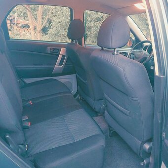 Daihatsu Terios 1.5 4WD, r. 2006 – spolehlivé SUV - 7