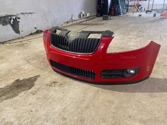 Prodám přední nárazník a světla pro Škoda Fabia 2 - 7