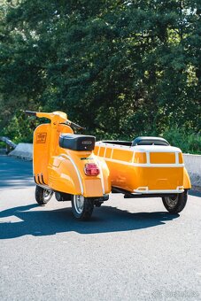 Motorka Piaggio Vespa 150CC (1976) SIDECAR - 7