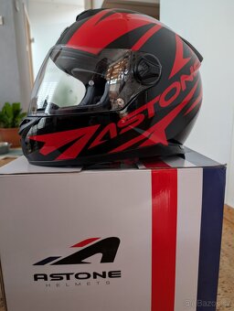 Helma HJC F70 XL a Astone GT 800 Evo M - 7