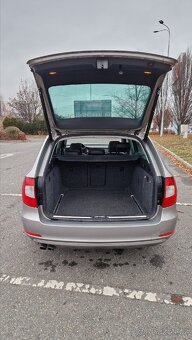 Superb 2 combi 2.0 TDI 4x4 125kW top stav - 7