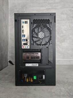 Herní PC/Ryzen 7/RX9060XT 16GB/16GB RAM/1TB SSD - 7