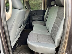 Prodám Dodge RAM 1500 5.7 HEMI QuadCab Big Horn - 7