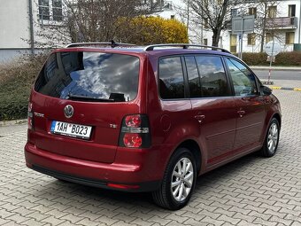 Volkswagen Touran 1.4 TSI 103kW Freestyle Navi Xenony 7 míst - 7