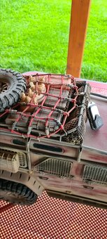 Traxxas TRX4 Defender - 7