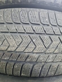 Zimní pneu 285/45 R20 - 7