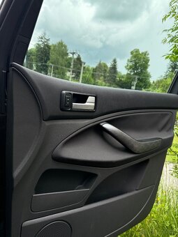Auto Ford C-MAX - 7