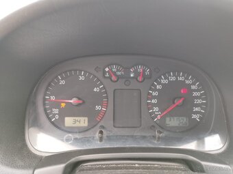 VW Golf 1.9 Tdi - 7