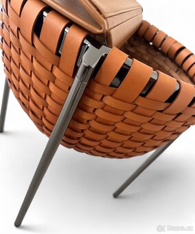Luxusní designový stolek Cestlavie Poltrona Frau - 7