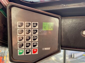 nakladač LOCUST 753 power speed+ - extra výbava - 7