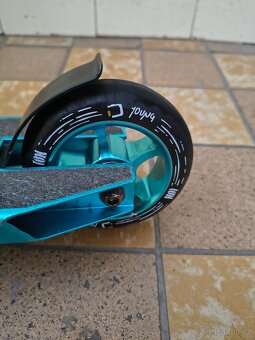 Koloběžka freestylová - 7