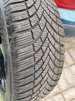 Bridgestone Blizzak LM005 235/55 R19 zimní - 7