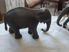 47. Slon zn. SCHLEICH a neznačkové - 7