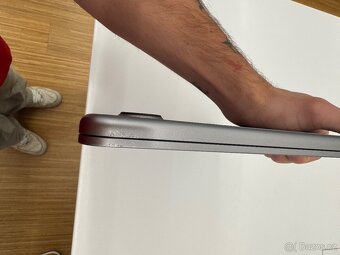 Macbook Air M3 256gb 8gb RAM Space Grey - 7
