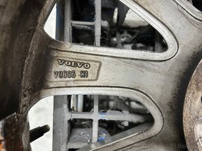 VOLVO S60 / V60 / V40 2ks alu 17" - 7