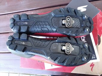 MTB tretry Specialized Expert XC vel.43 - 7